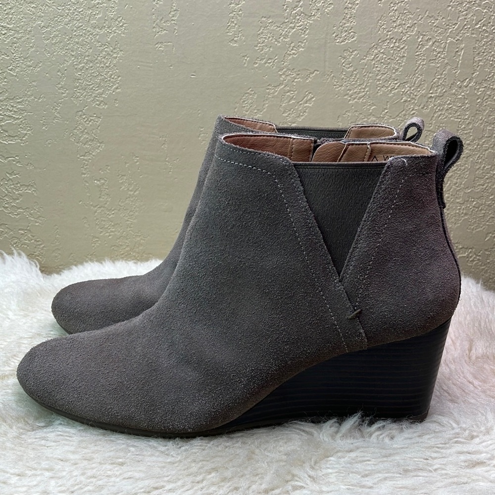 Vionic Paloma Weather Resistant Wedge Bootie